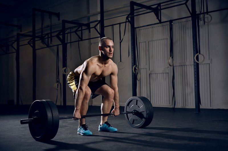 6 Back Safety Tips While You Lift Weights